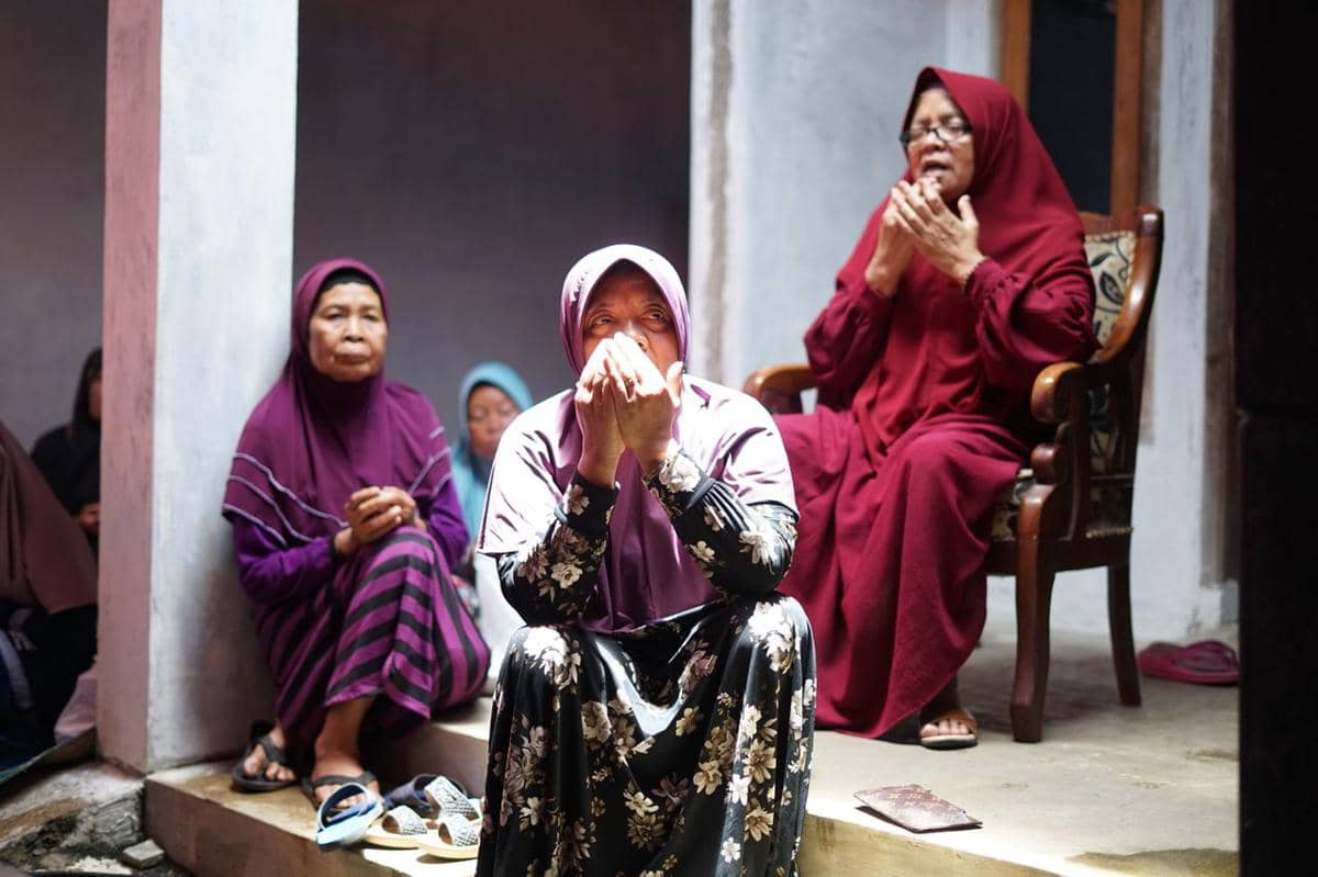 berdoa bersama