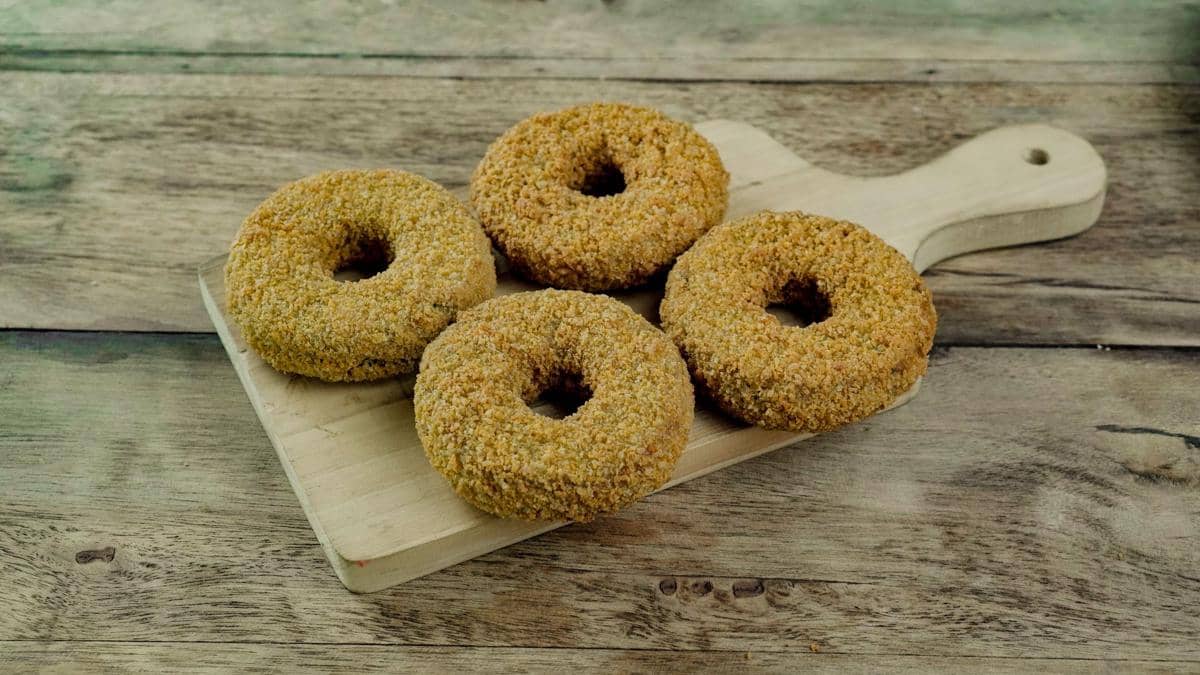 Resep Donat Kopi Almond yang Empuk, Aromanya Menggoda!