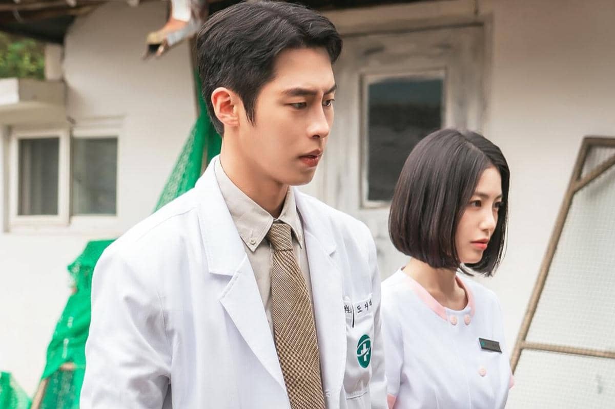 still cut drama Korea Doctor On The Edge