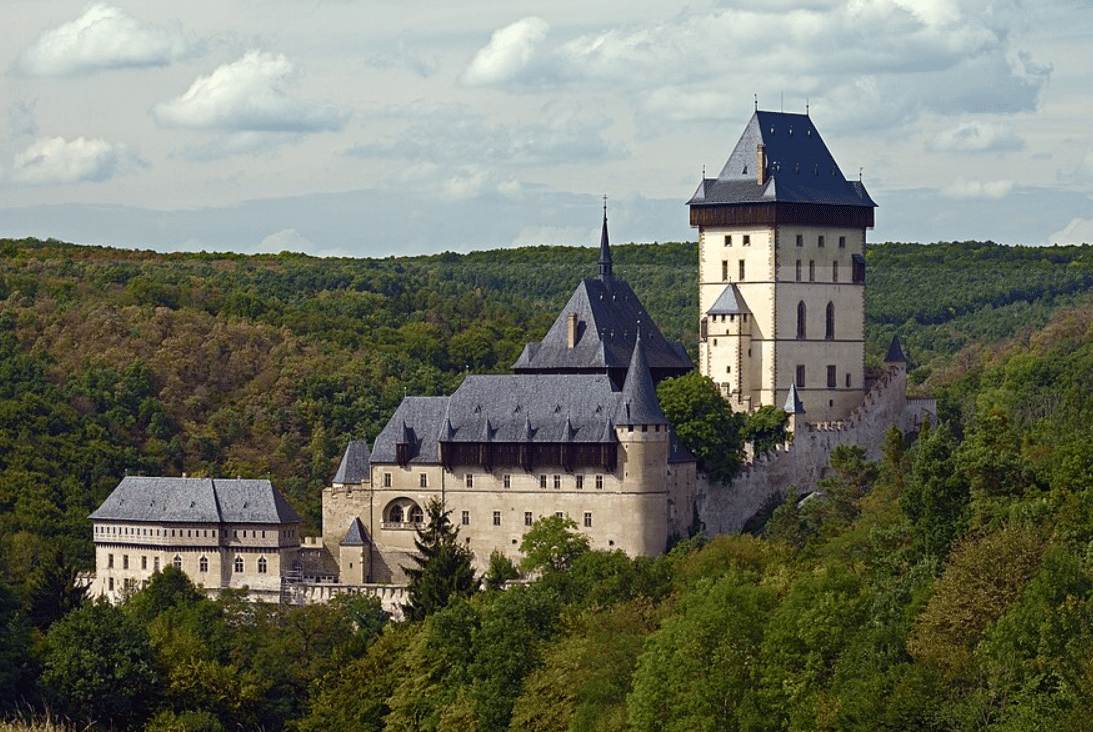 Kastil Karlštejn, Republik Ceko