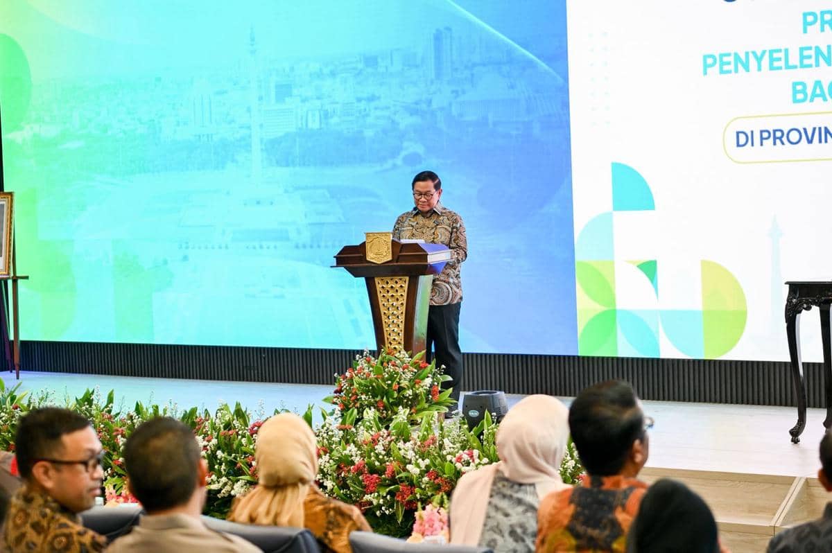 Pemerintah meluncurkan Program Percontohan Penyelenggaraan Pelayanan Terpadu bagi perempuan dan anak di Provinsi DKI Jakarta. 