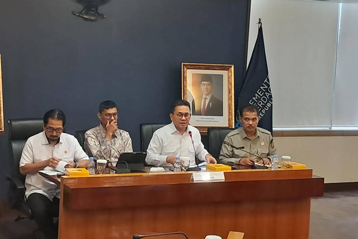 Mendag Minta Dapur MBG Serap Bahan Pokok yang Harganya Lagi Anjlok