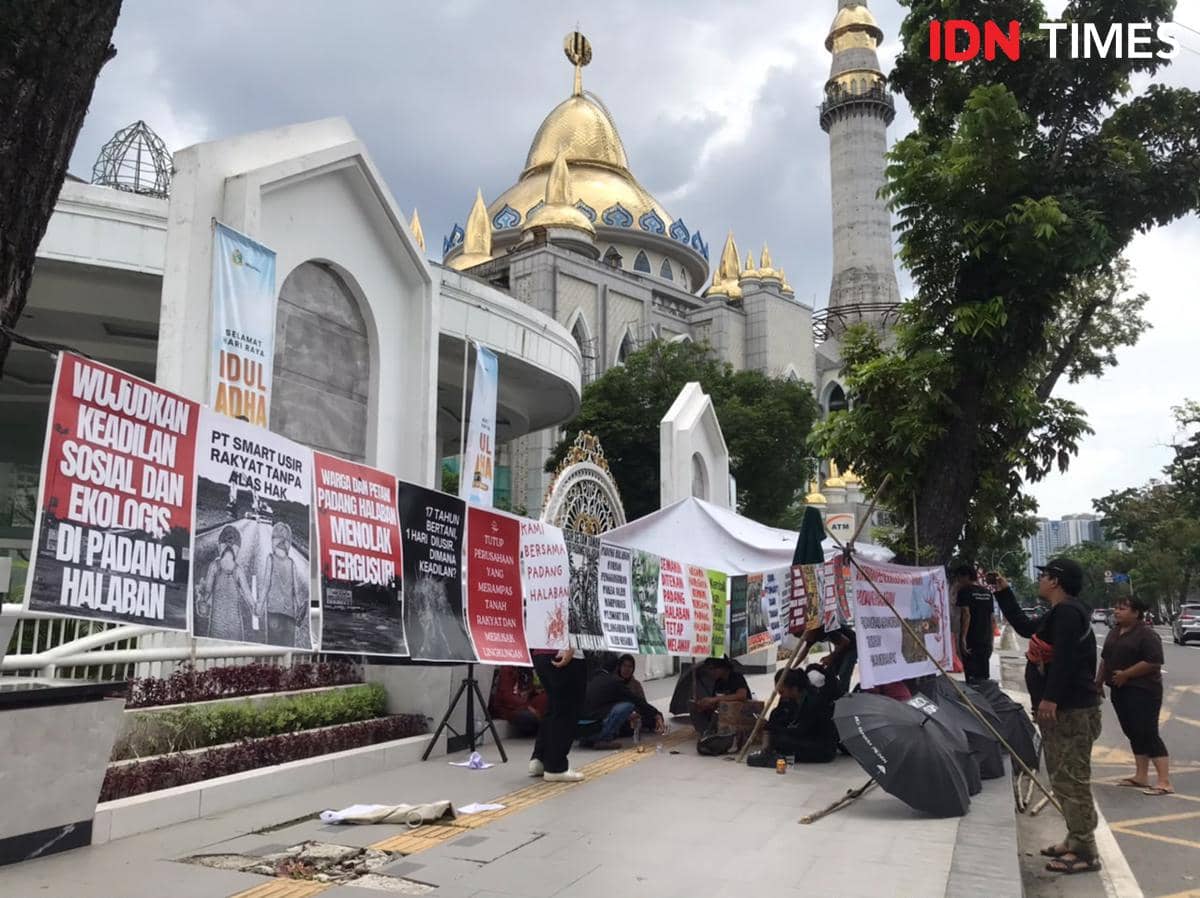 Tangis Kartini di Hari Kemenangan Kecil Padanghalaban