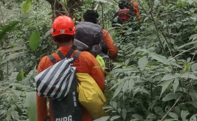 Pendaki Ilegal Gunung Semeru Dievakuasi Hari ini