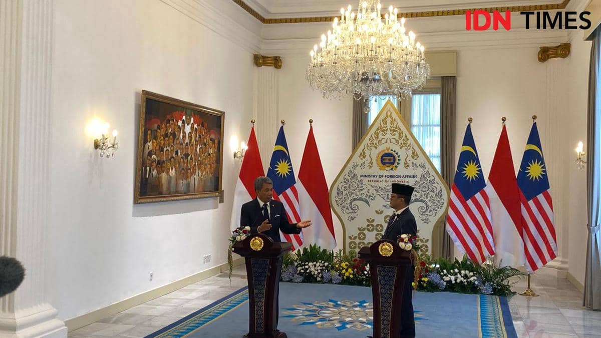 Pertemuan Joint Commision Bilateral Cooperation (JCBC) antara Menlu RI Sugiono dengan Menlu Malaysia Mohamad Hasan. 