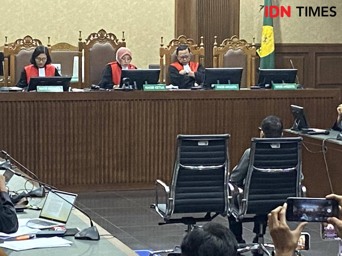 Hakim: Eks Wamenaker Noel Terima Gratifikasi Rp435 Juta