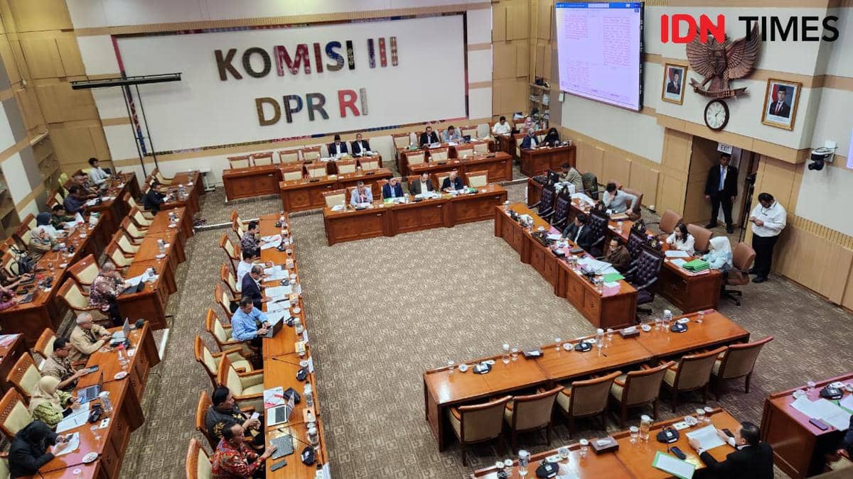 Syarat Pendidikan Polisi Tetap Lulusan SMA di RUU Polri
