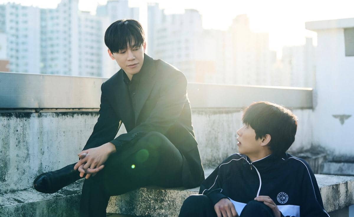 Kim Moo Yul dan Lee Chan Yong di Teach You a Lesson