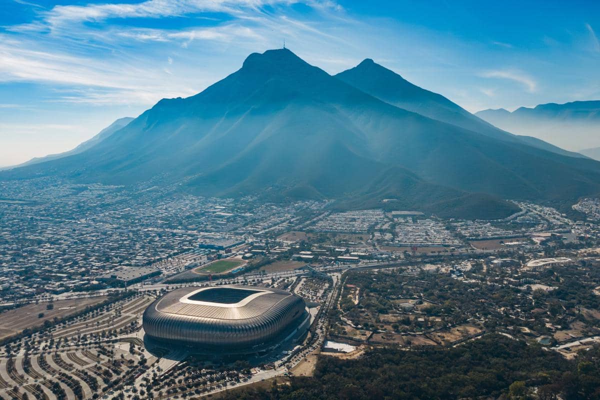 4 Stadion Berlatar Pegunungan yang Jadi Venue Piala Dunia 2026