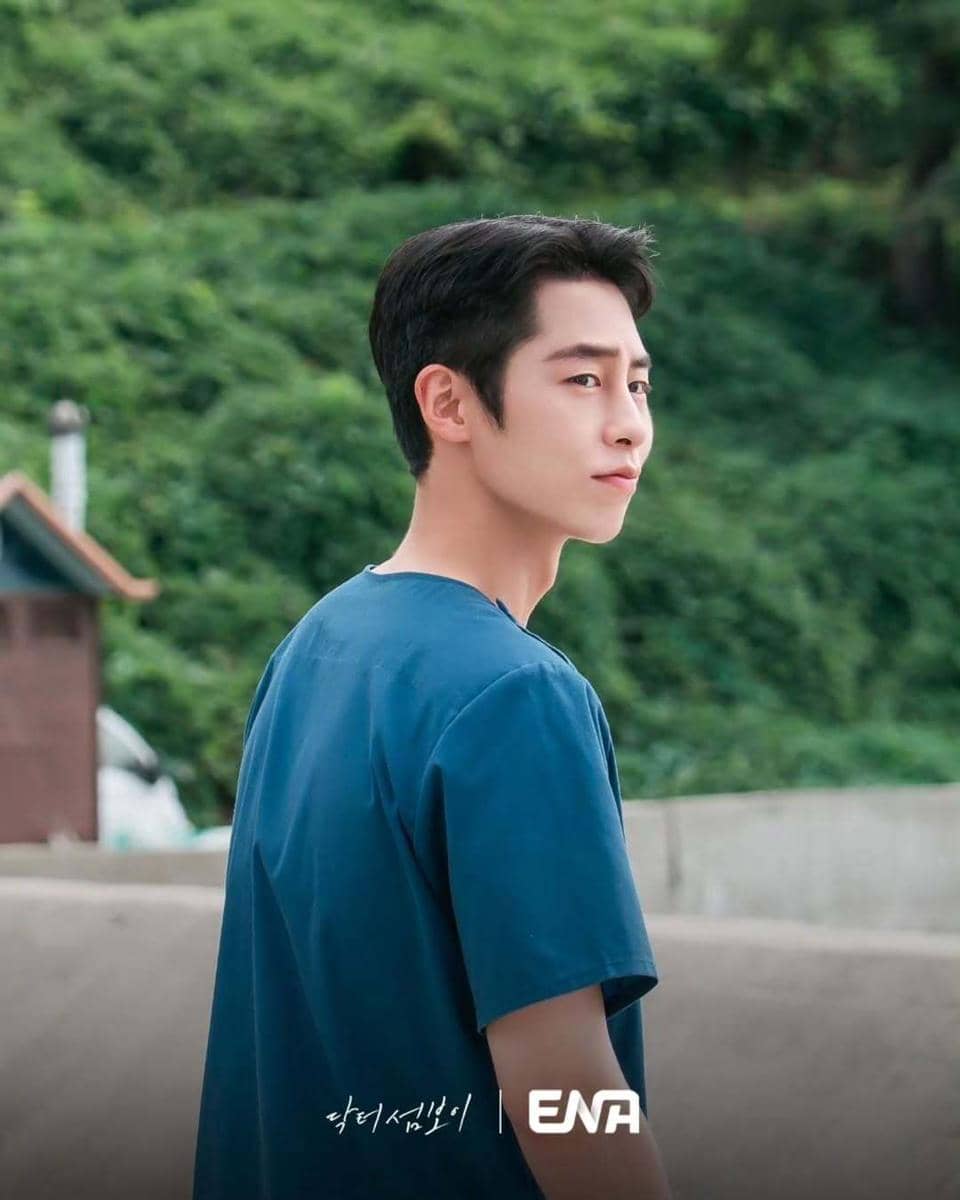 Still cut drama Doctor On The Edge