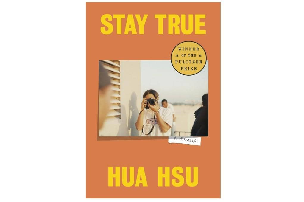 cover buku Stay True