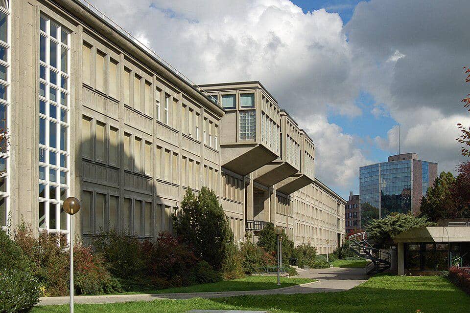 Universitas Fribourg 
