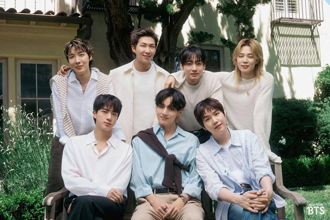 [QUIZ] Dari Lagu BTS Favoritmu, Kamu Cocok Liburan Sekolah ke Sini