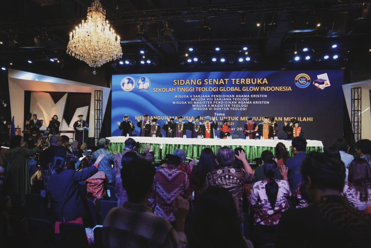 Sekolah Tinggi Teologi Global Glow Indonesia