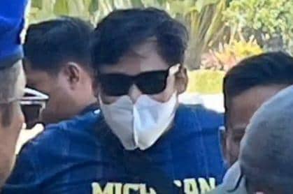 Pria yang memukul polisi saat unjuk rasa di Sulawesi Barat. Dok. Istimewa