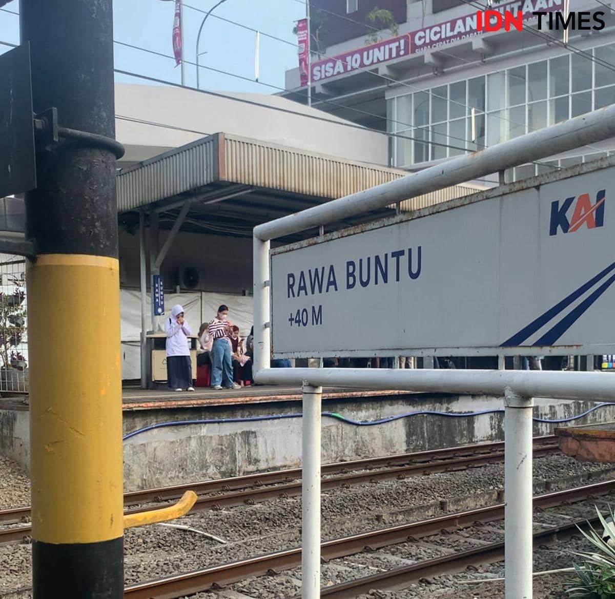 Stasiun Rawa Buntu, Perhentian Sepi Jadi Simpul Sibuk Para Penglaju
