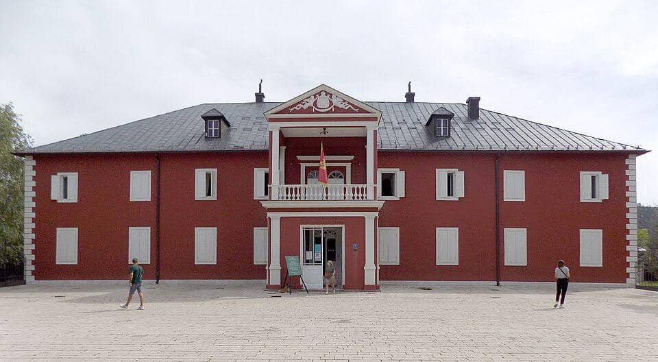 Istana Raja Nikola di Cetinje