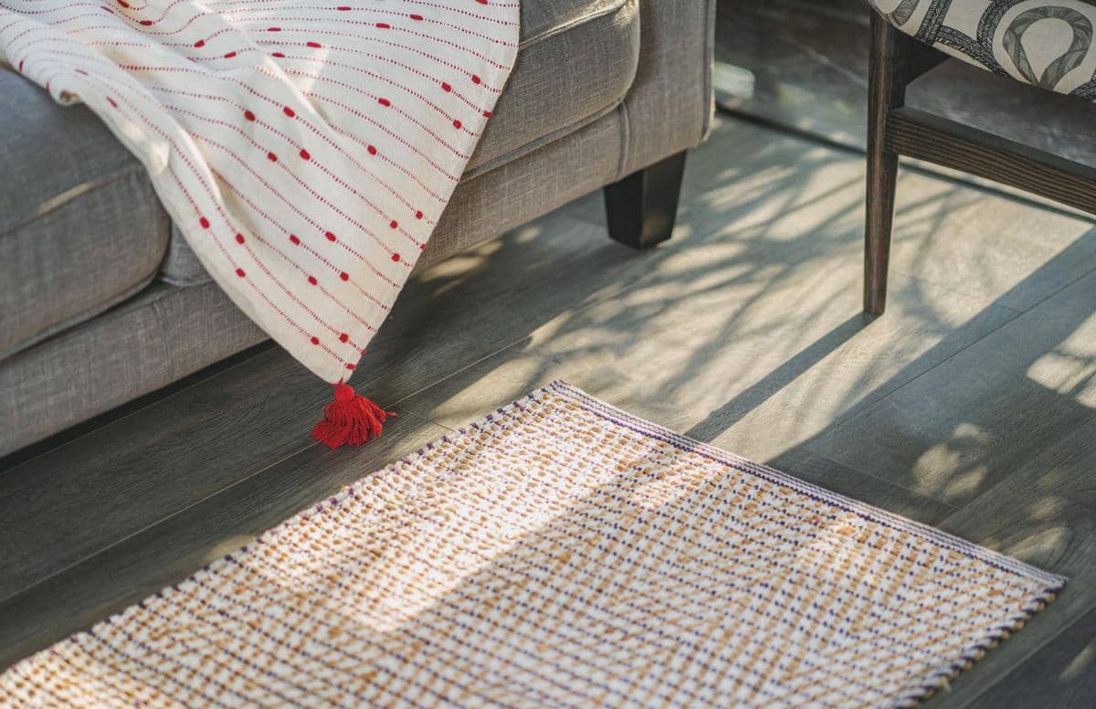 ilustrasi karpet bahan katun