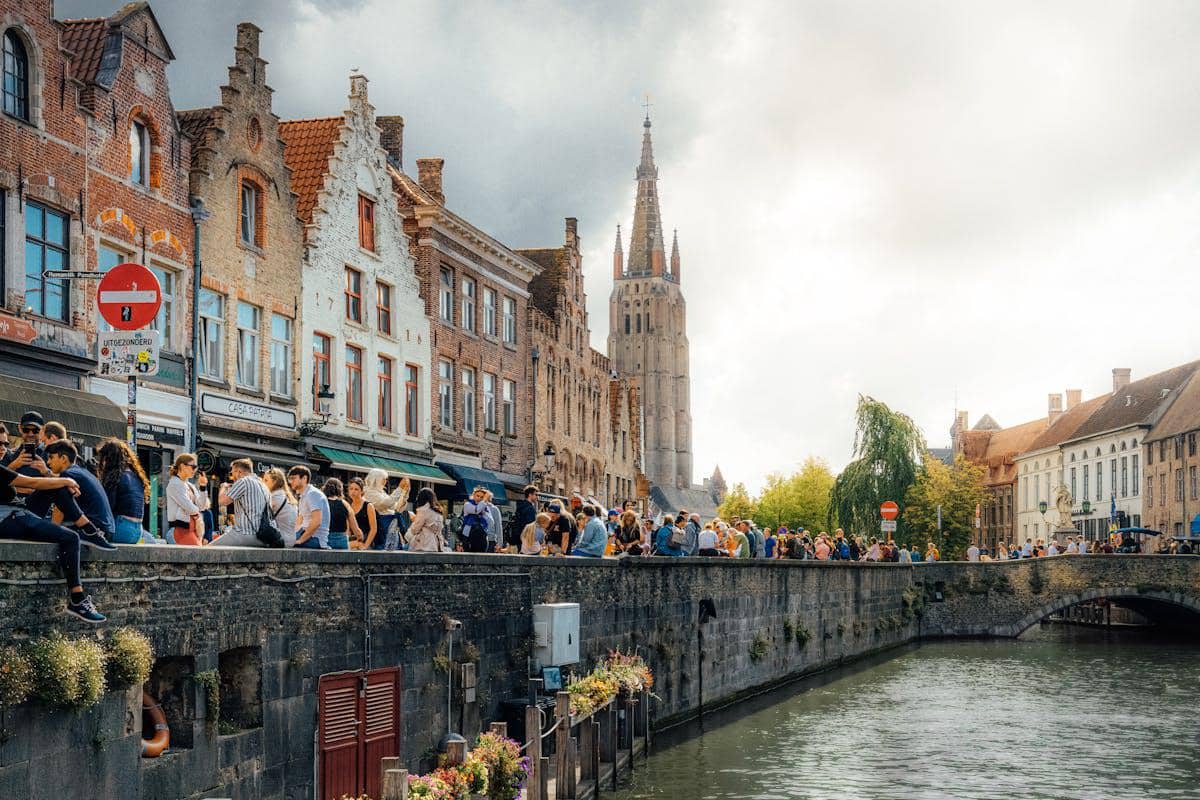 ilustrasi kota Bruges