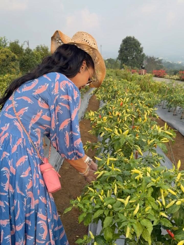 Krisdayanti berlibur ke Puncak Bogor