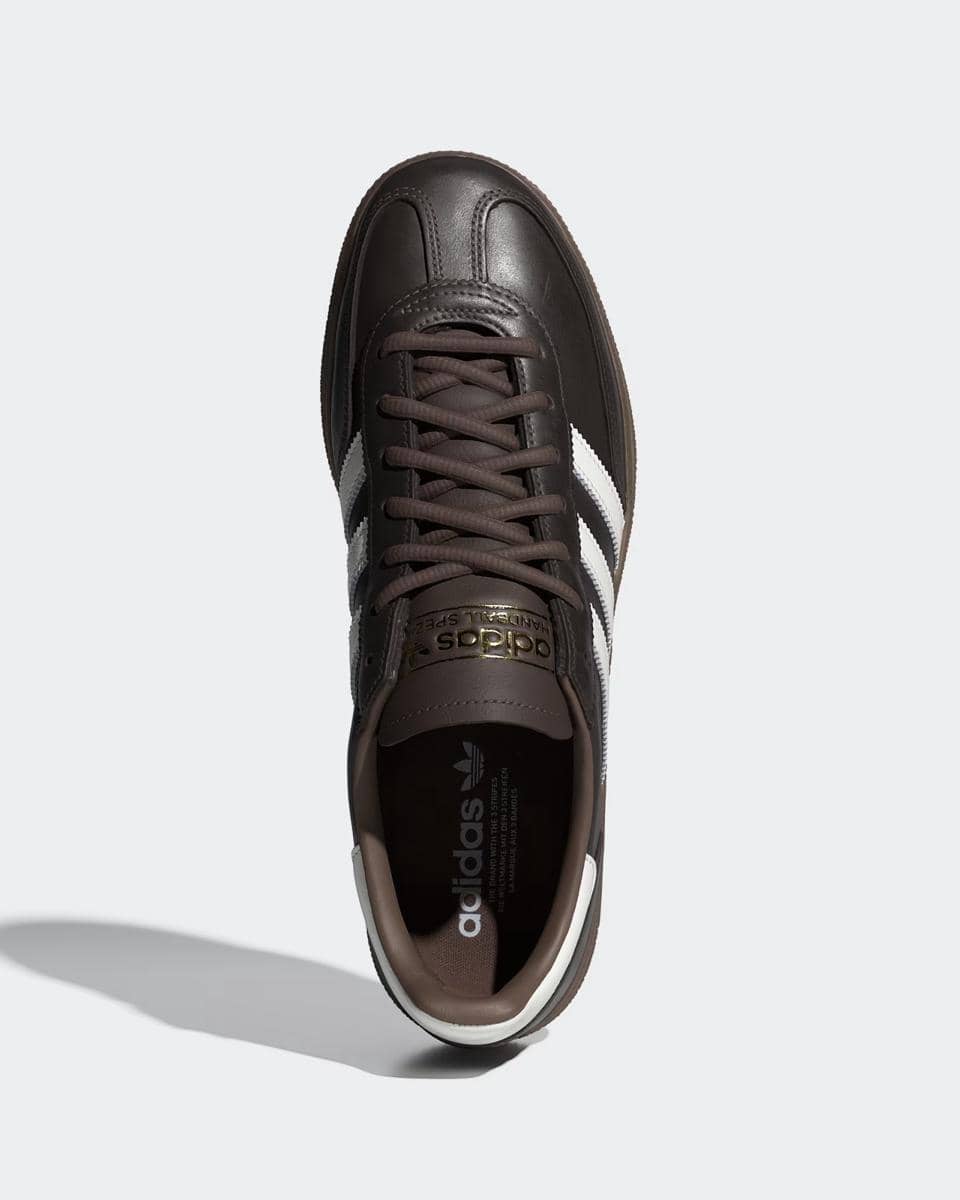 foto sneakers adidas