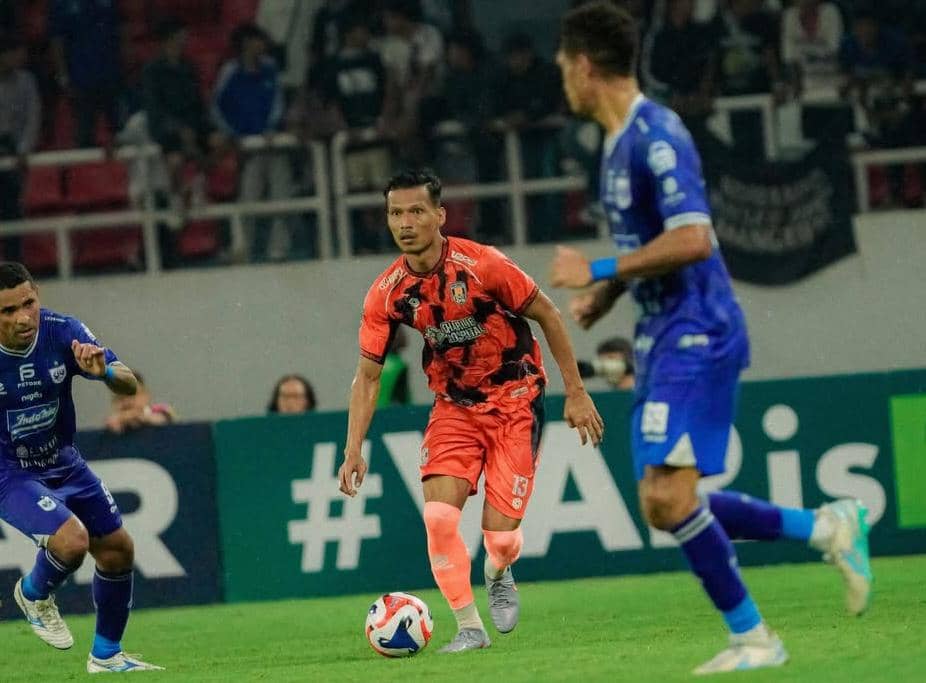 Agung Prasetyo Tetap Berseragam Kendal Tornado FC, Ini Motivasinya
