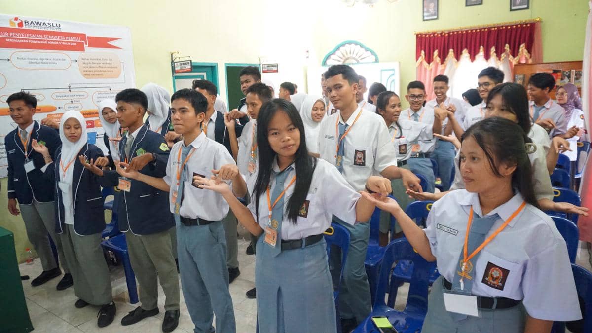 Bawaslu Tebing Gelar Pendidikan Pengawas Partisipatif untuk Pelajar SMA