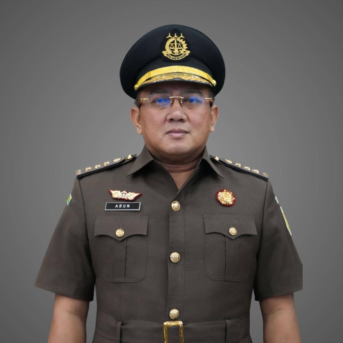 Rekam Jejak Kajari Bandung yang Gugurkan Status Tersangka Erwin-Awang