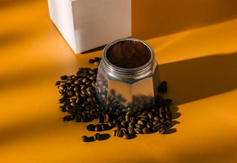 ilustrasi bubuk kopi