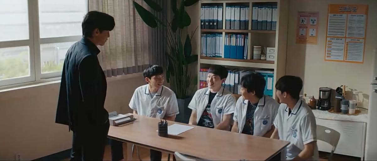 cuplikan drama Teach You a Lesson