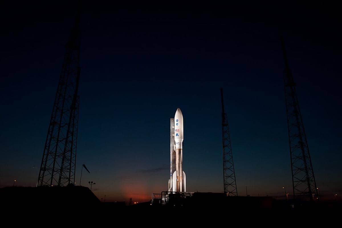 potret roket Atlas V yang membawa wahana antariksa Juno ke ruang angkasa, ketika siap diluncurkan di tahun 2011 silam