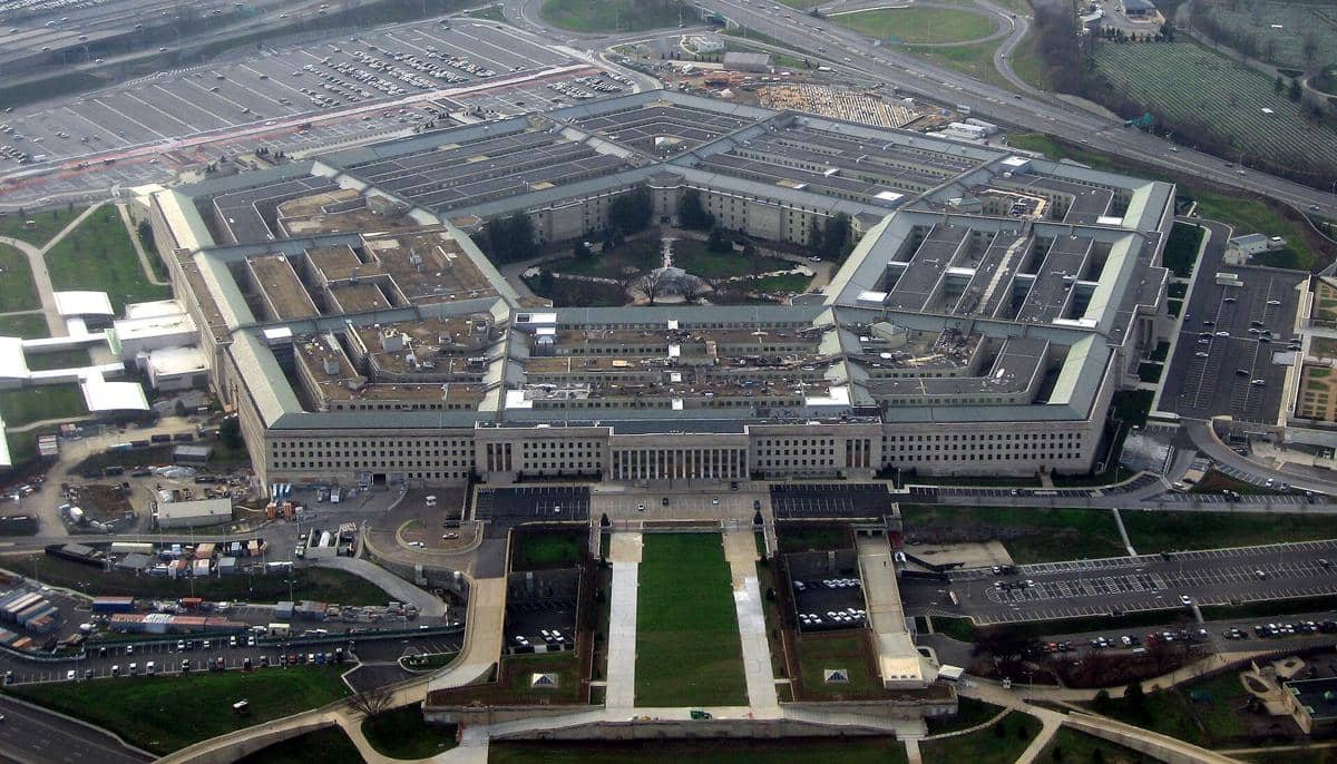 Kementerian Pertahanan Amerika Serikat (Pentagon).