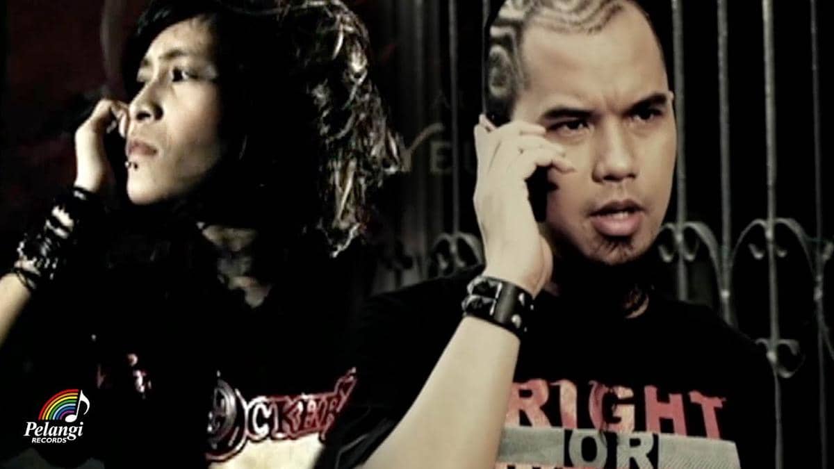 cuplikan video klip "Selir Hati"