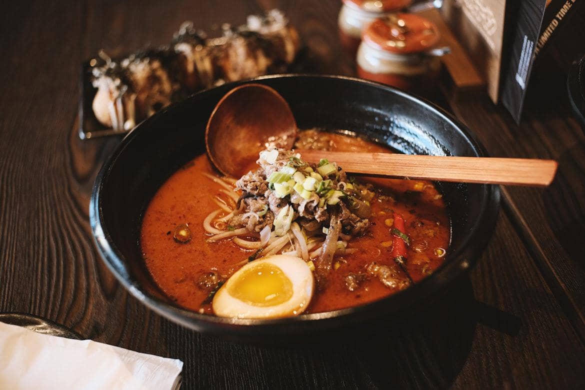 ilustrasi ramen miso