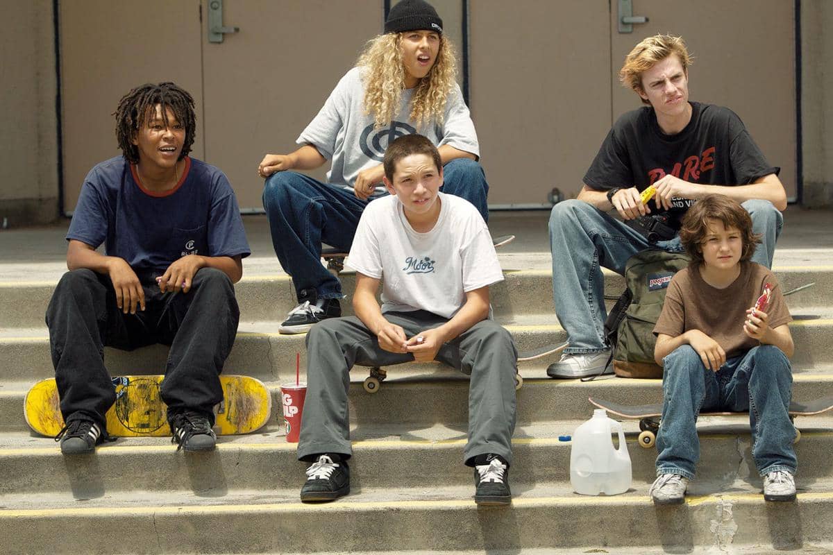 adegan dalam film Mid90s