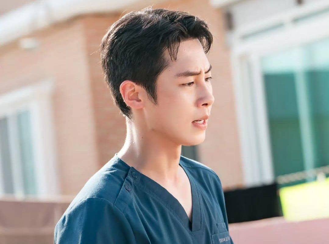 still cut drama Korea Doctor On The Edge