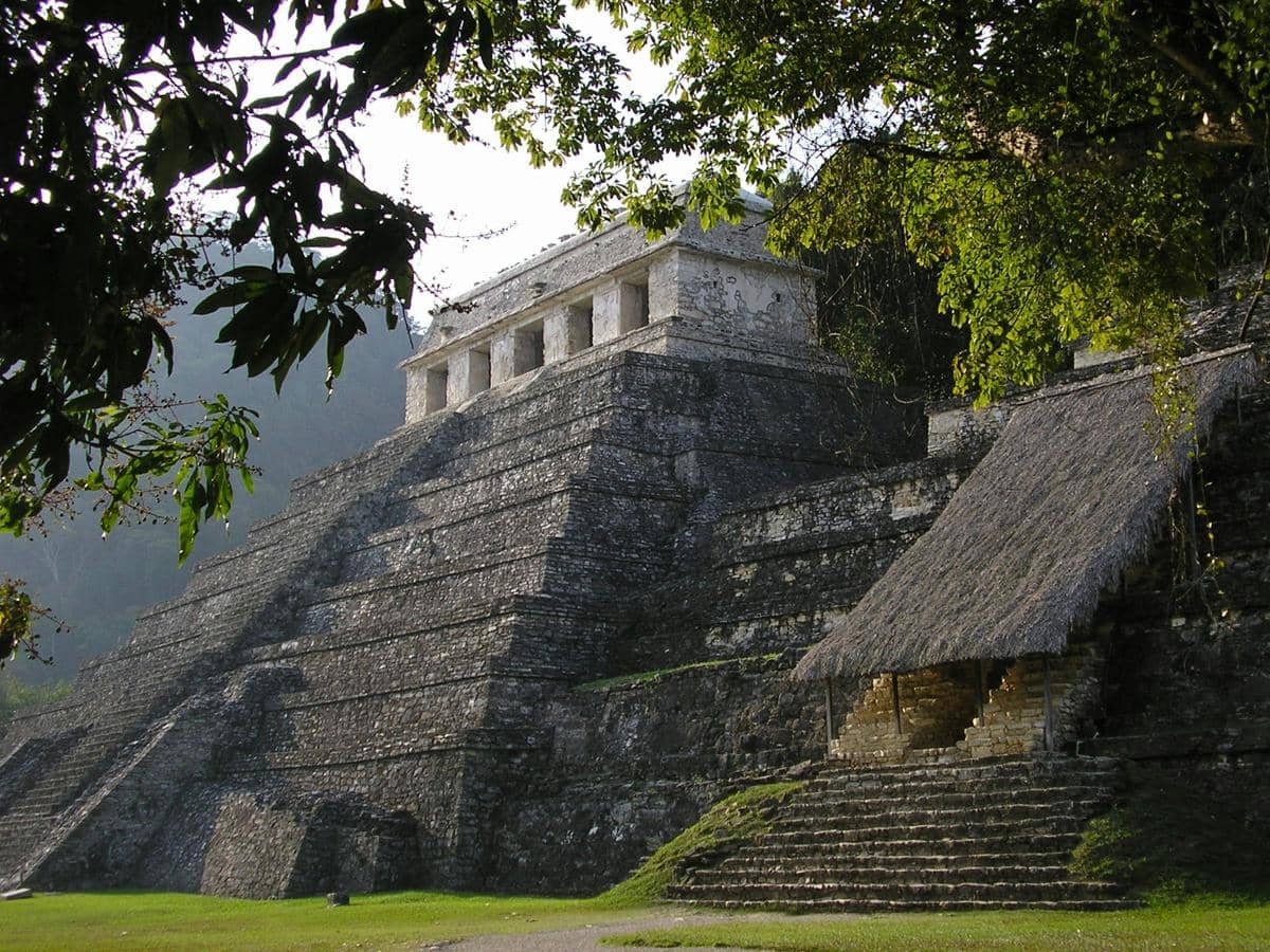 Piramida Maya