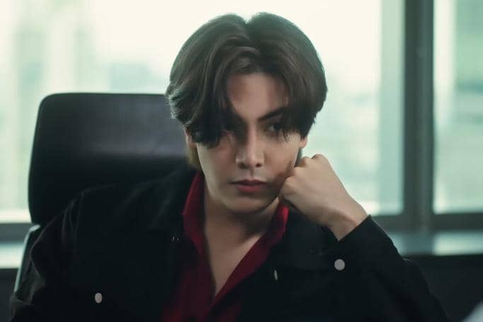 cuplikan drama How to Survive My CEO