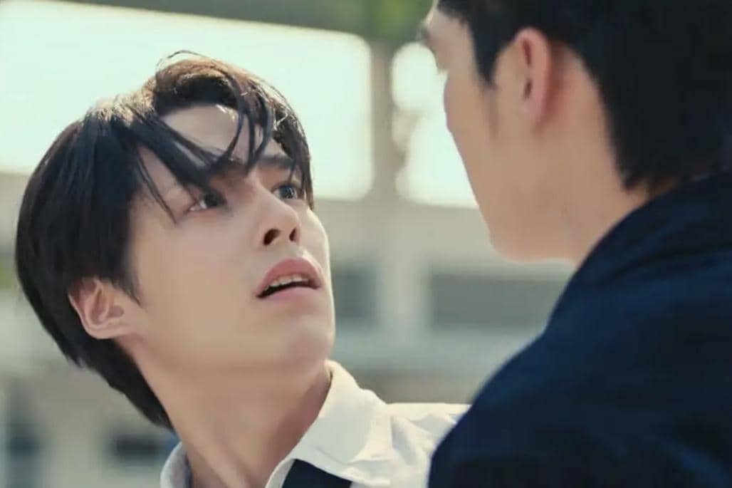 cuplikan drama Don't Be Too Emotional