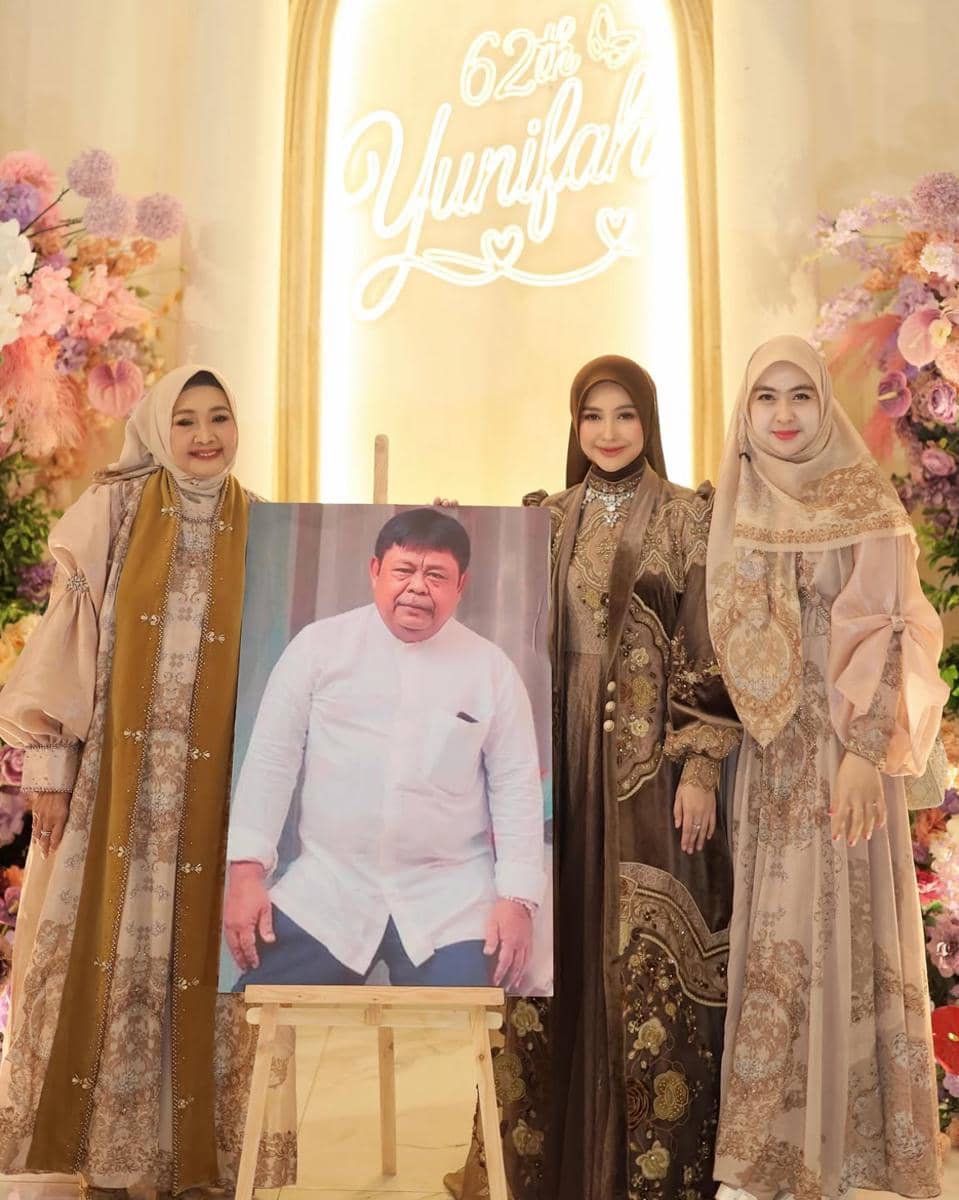 Ulang tahun ibunda Ria Ricis ke-62 (instagram.com/riaricis1795)