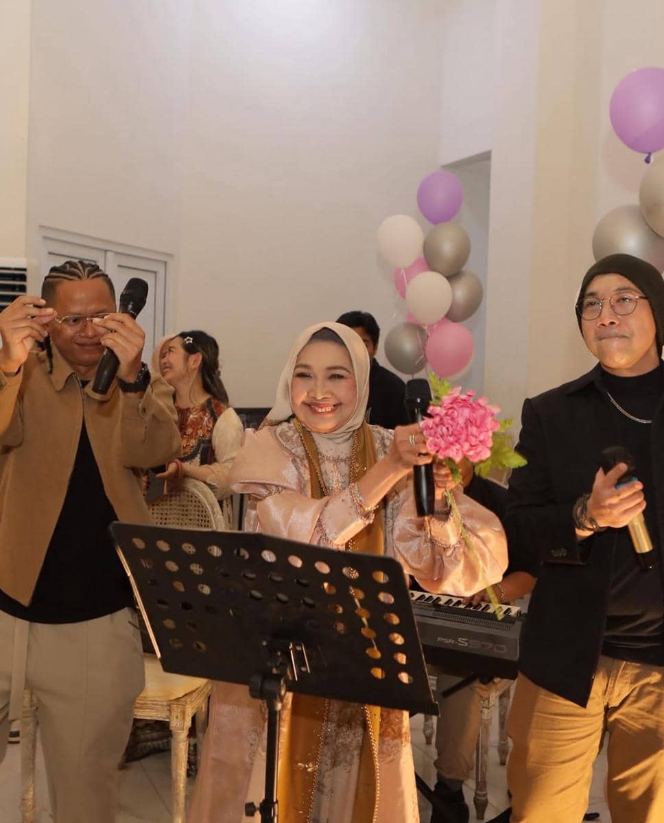 Ulang tahun ibunda Ria Ricis ke-62 (instagram.com/riaricis1795)