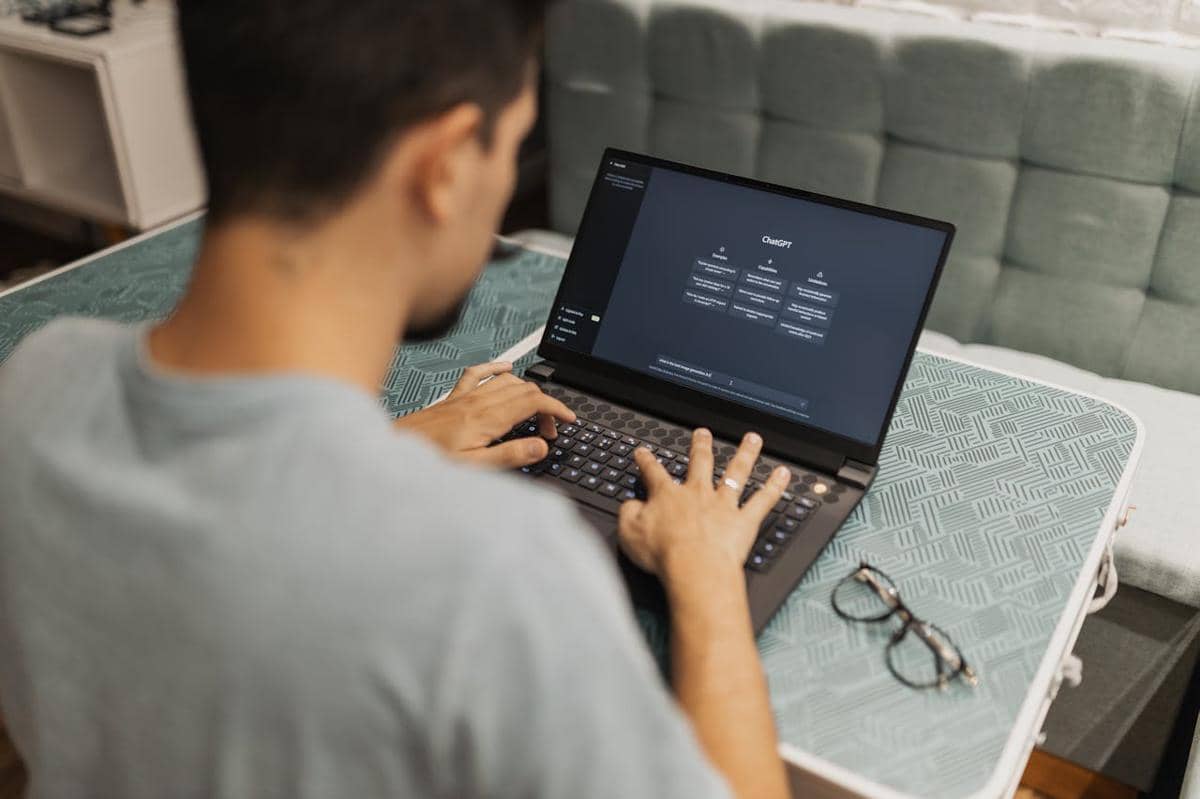 Apakah AI Bisa Menggantikan Programmer? Ini Fakta yang Perlu Kamu Tahu