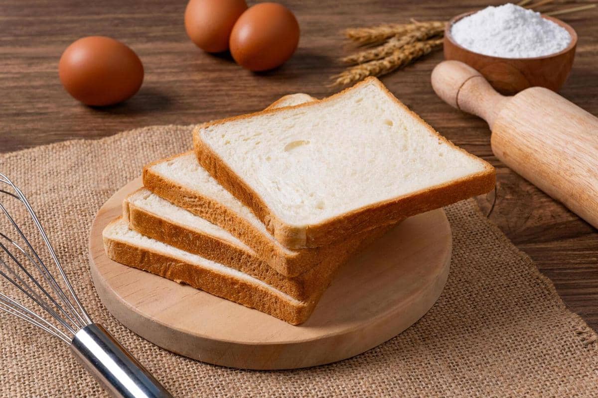 ilustrasi bahan korean egg drop sandwich