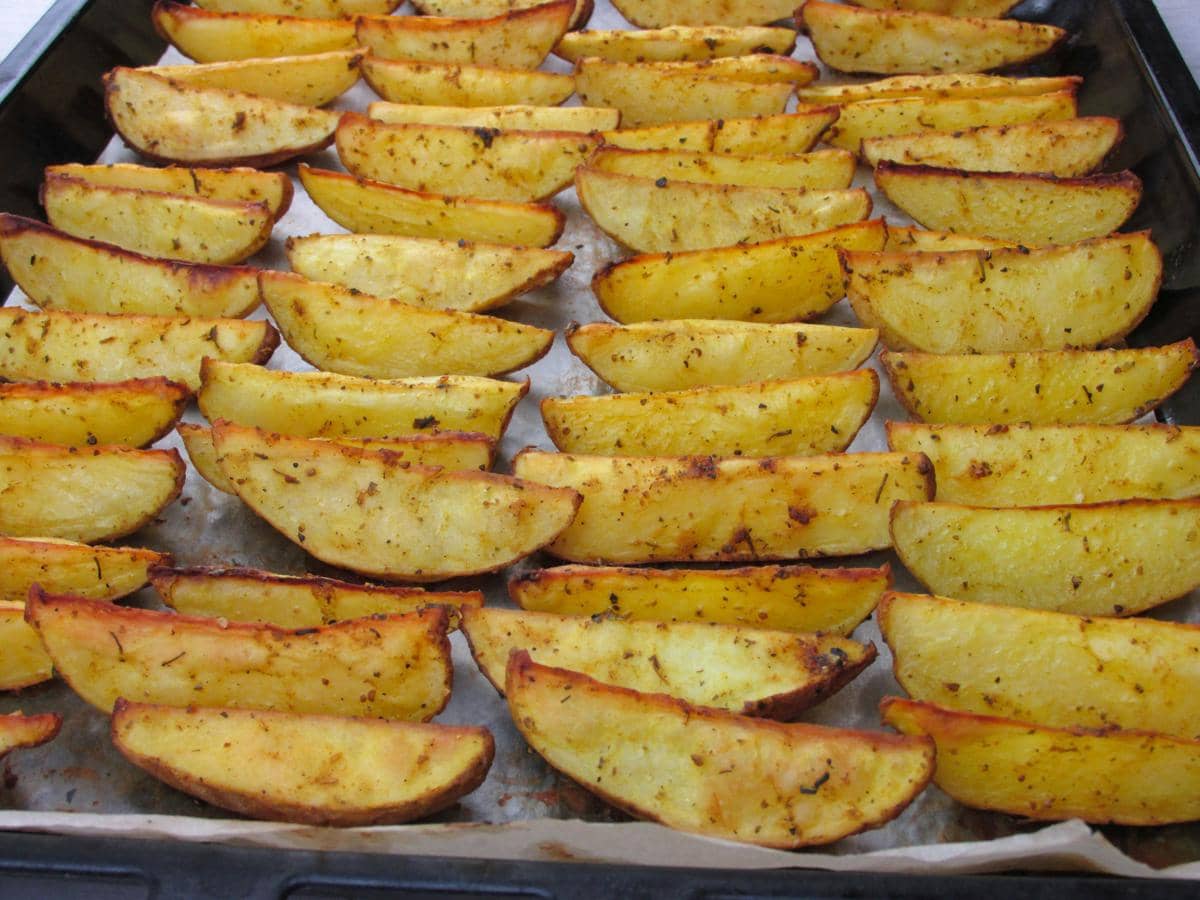 ilustrasi potato wedges