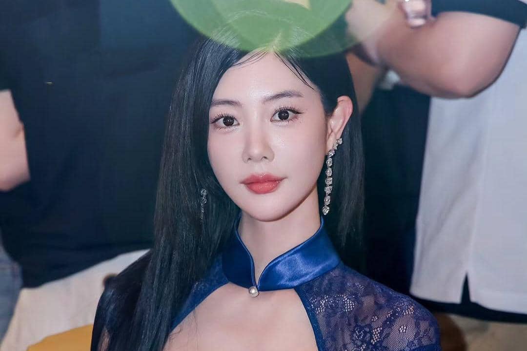 Clara