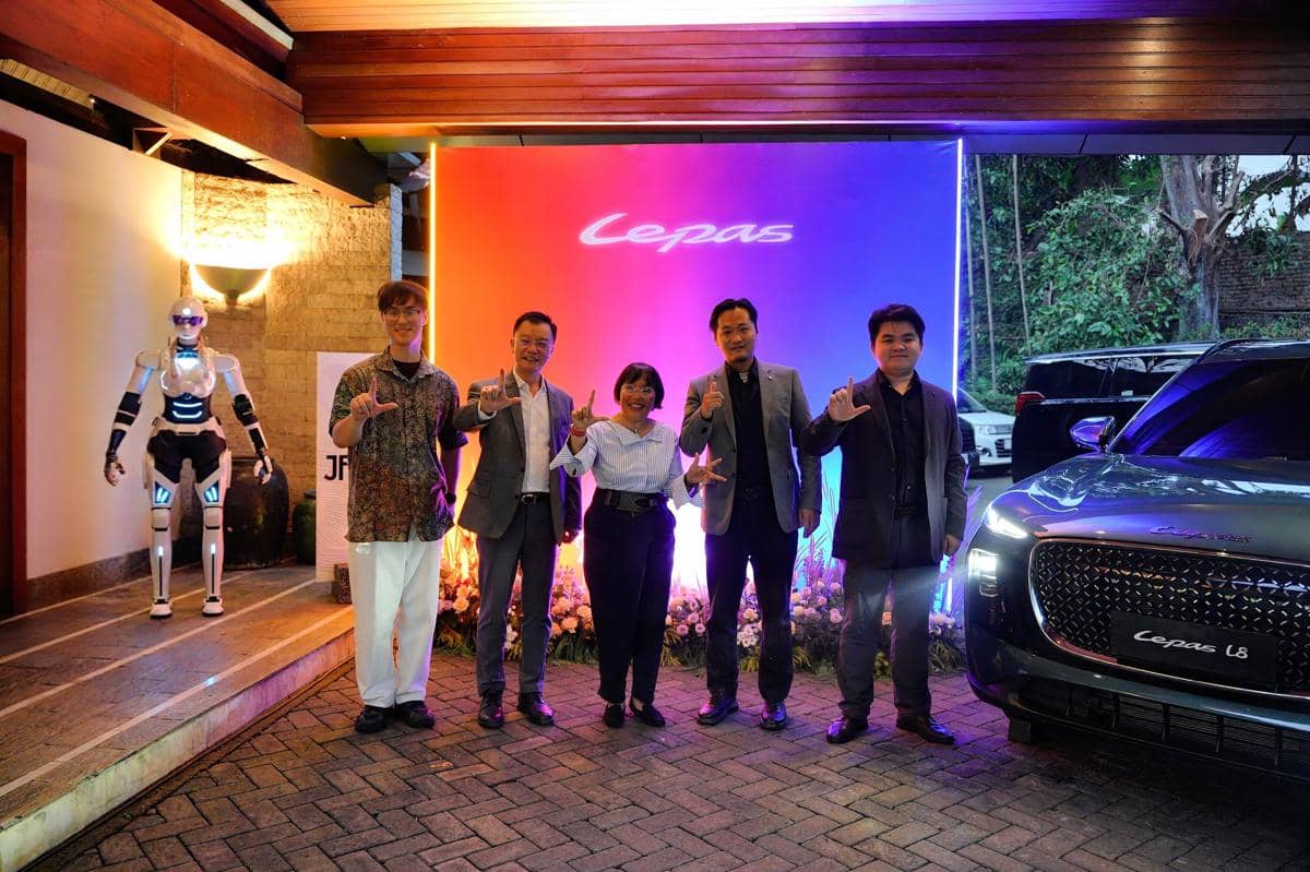 Lepas dan Jakarta Fashion Week Satukan Mobilitas dan Gaya Hidup