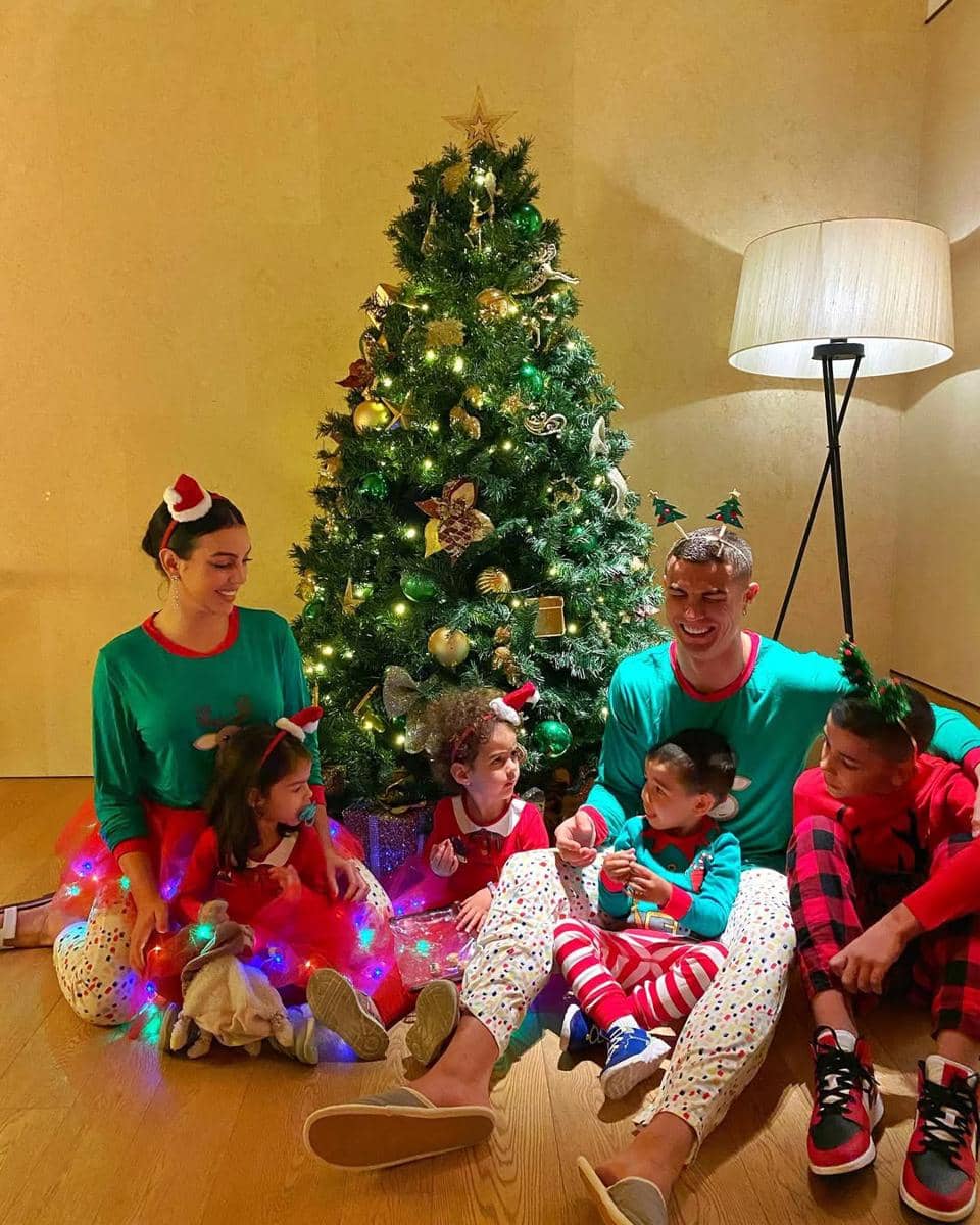 Feliz navidad🎄Os deseo toda la felicidad del mundo y sobre todo que no falte salud y amor en nu.jpg