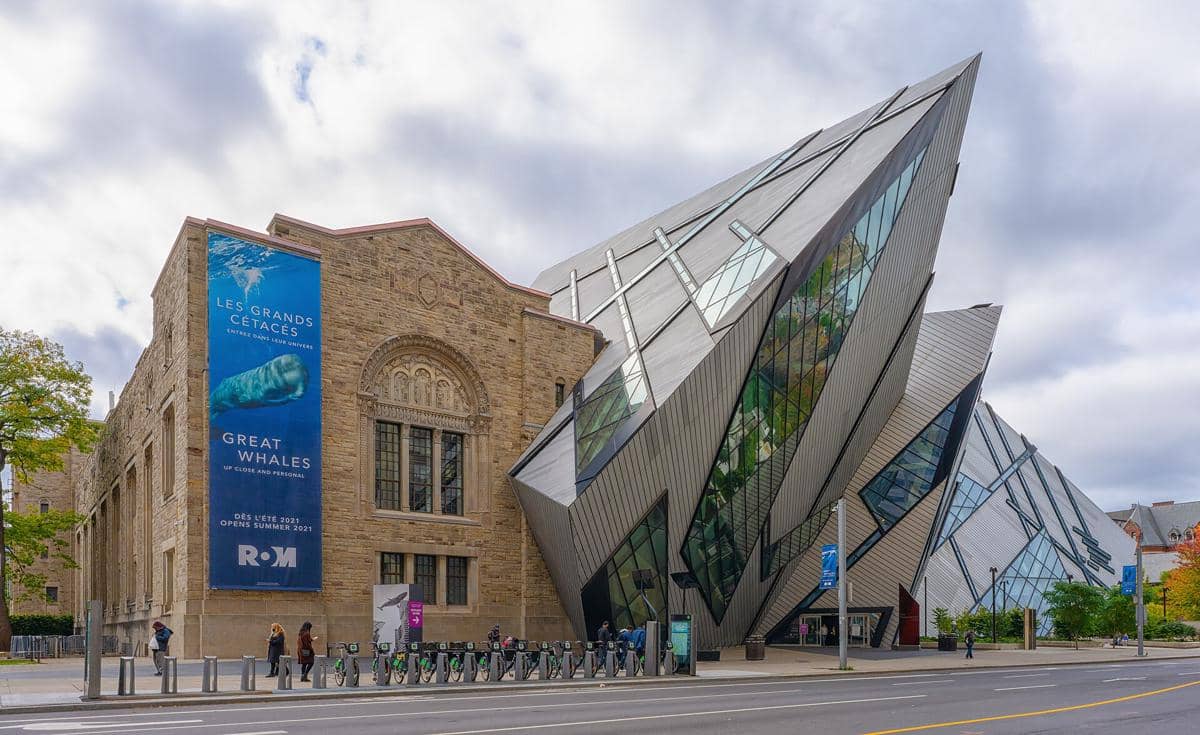 Royal Ontario Museum, Kanada: Lokasi, Rute, Harga Tiket, dan Tips