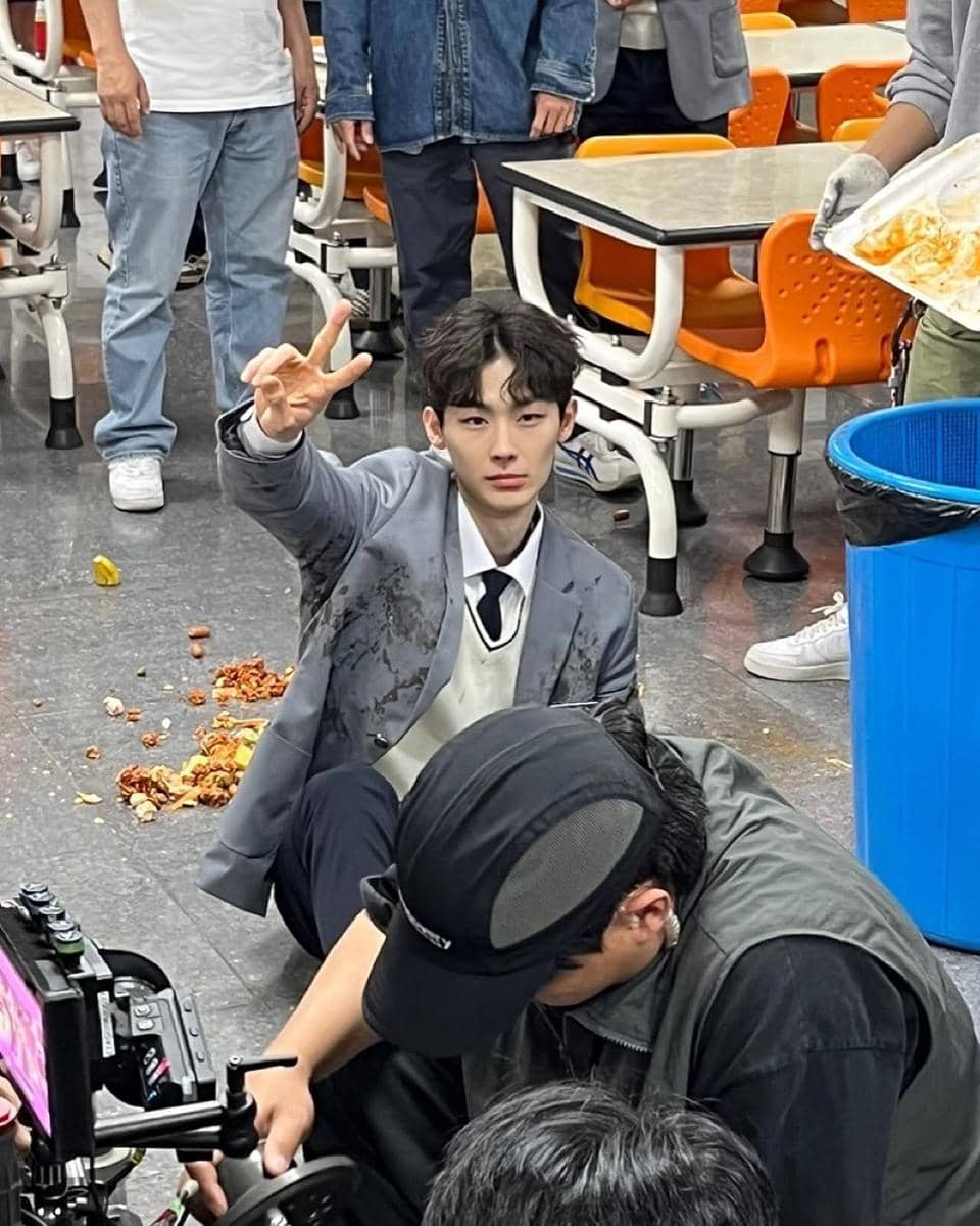 potret Lee Seung Gyu
