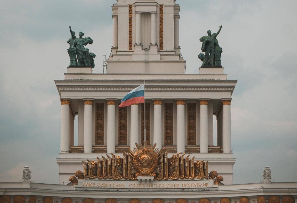 Situasi Memanas, Rusia Larang Warganya Pergi ke Israel